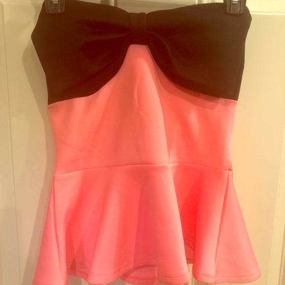 Cute Bow Top - Picture 1 of 4
